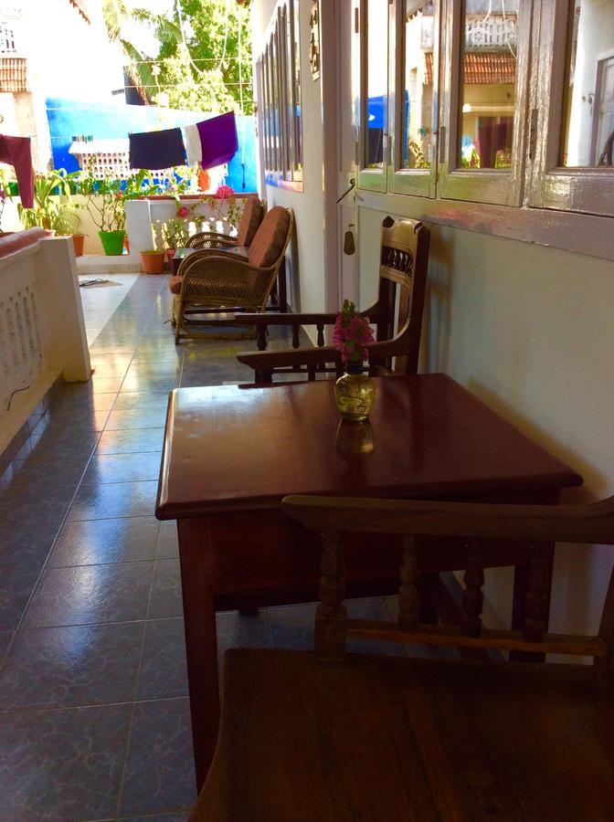 Daphne Hotel Махабалипурам Екстериор снимка